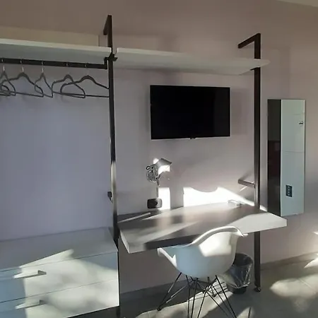 Han/Misafirhane Goeghin Pieve Ligure